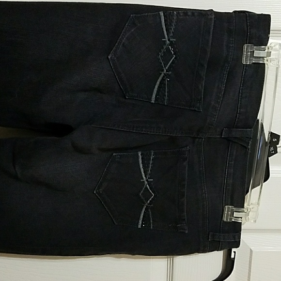 Jeans - Picture 3 of 4
